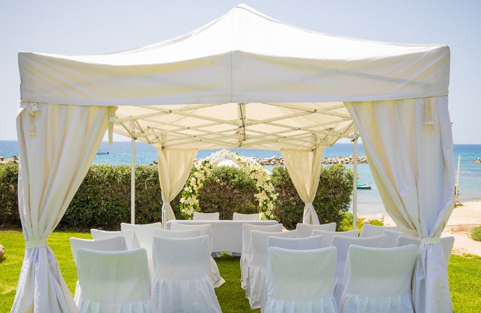 //www.jet2holidays.com/-/media/custom overview images/j2w/st georges hotel/img_0063.jpg